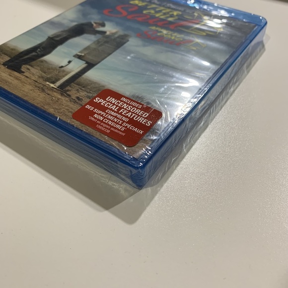 BOGO - Better Call Saul Season One, Bilingual - Blu-ray - NEVER PLAYED - Picture 6 of 10
